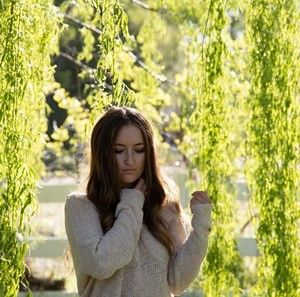 Meet your Posher, Hillary